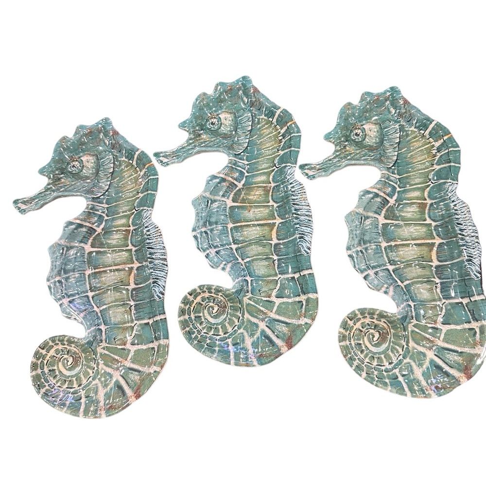 Set of 3 Seahorse plastic trays